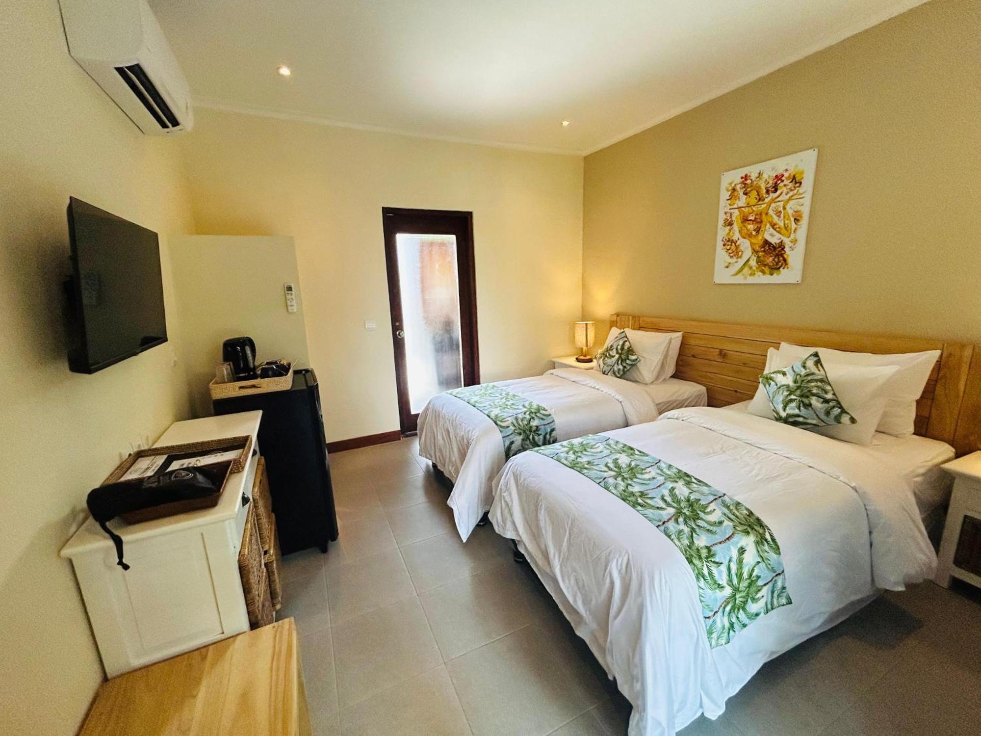 Scallywags Beach Club Gili Air Dış mekan fotoğraf