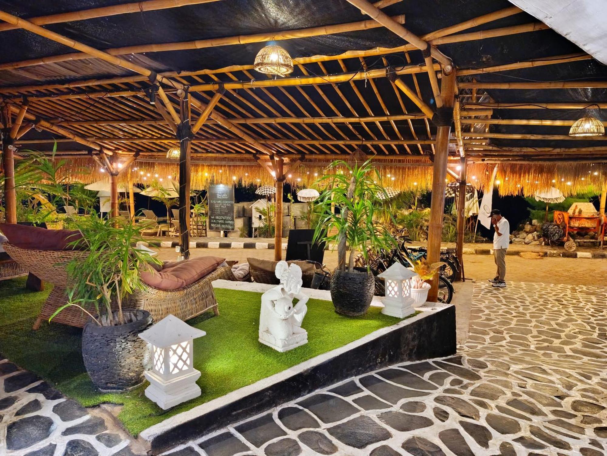 Scallywags Beach Club Gili Air Dış mekan fotoğraf