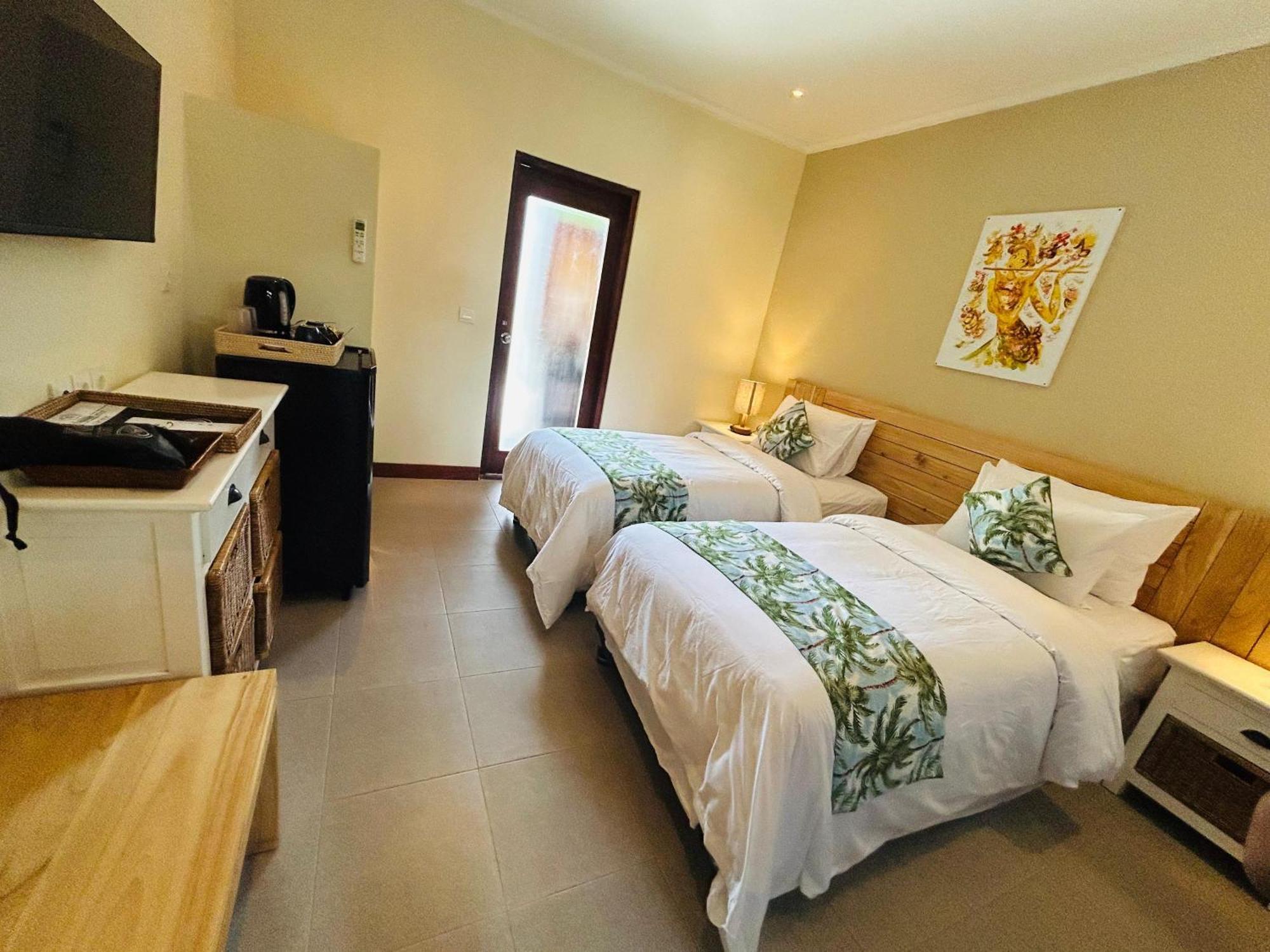 Scallywags Beach Club Gili Air Dış mekan fotoğraf